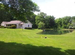 5262 E 900th Ave, Altamont, IL 62411