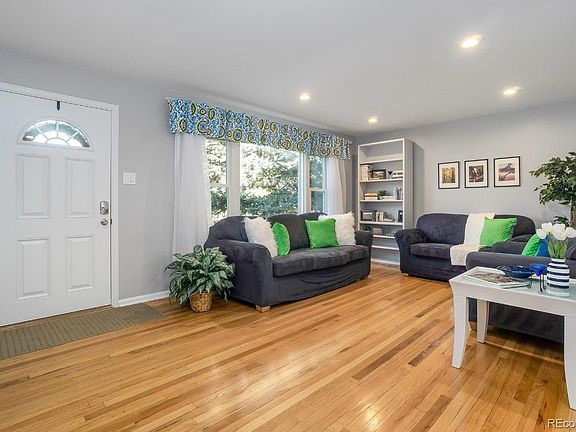 5th image of 2626 S Vine St