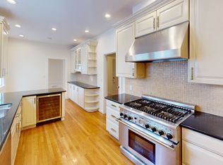 3460 Pierce St, San Francisco, CA 94123