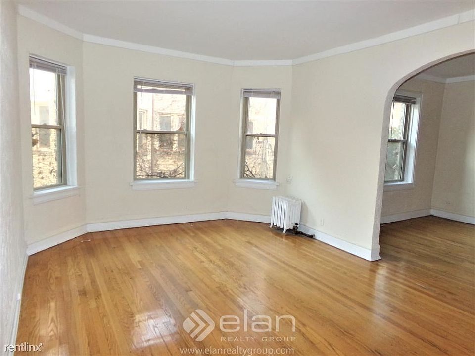 1st image of 1422 W Farwell Ave APT 2N