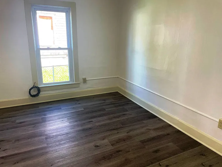 7 Wells Ave — Photo 9