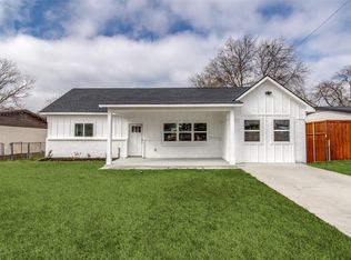 2145 Major Dr, Dallas, TX 75227