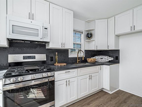 2nd image of 4263 33rd St