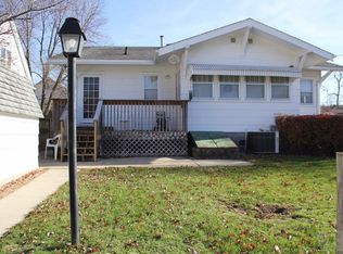 425 E 2nd St S, Newton, IA 50208