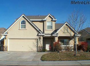 2743 Donner Trl, Riverbank, CA 95367