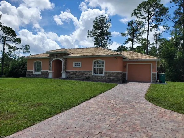 610 7th ST SW, NAPLES, FL 34117