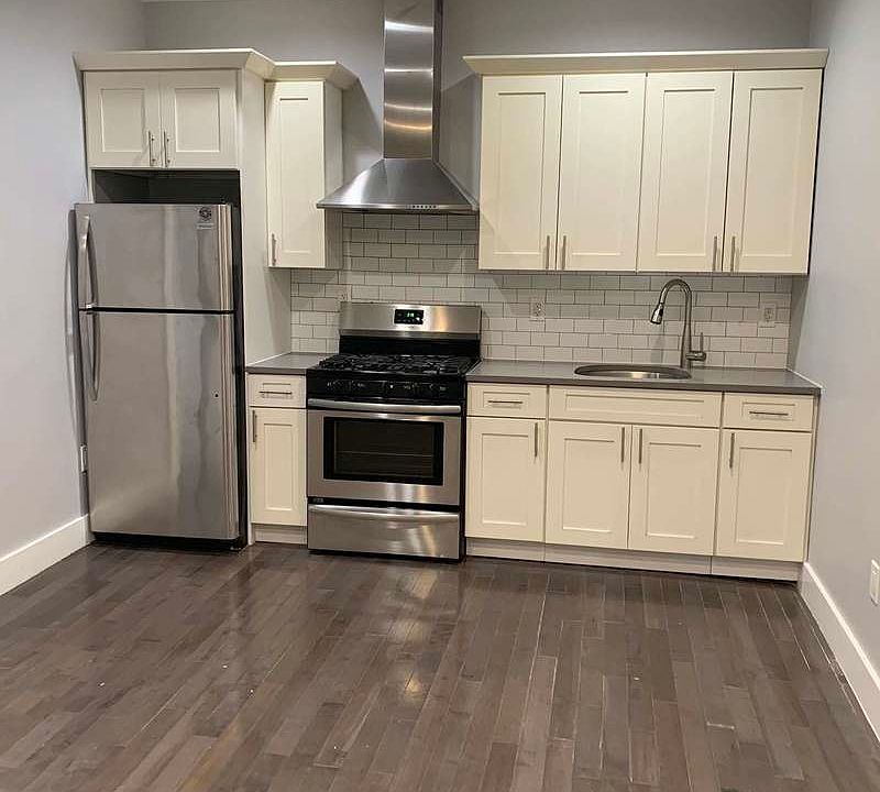 1st image of 3001 Broadway APT 3F