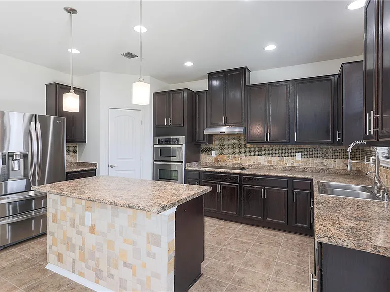 8725 Panadero Dr — Photo 9