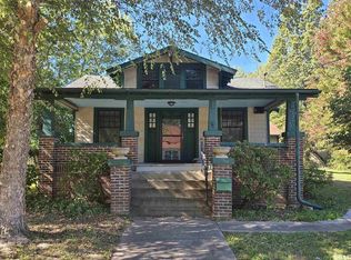211 McNeil St, Carterville, IL 62918