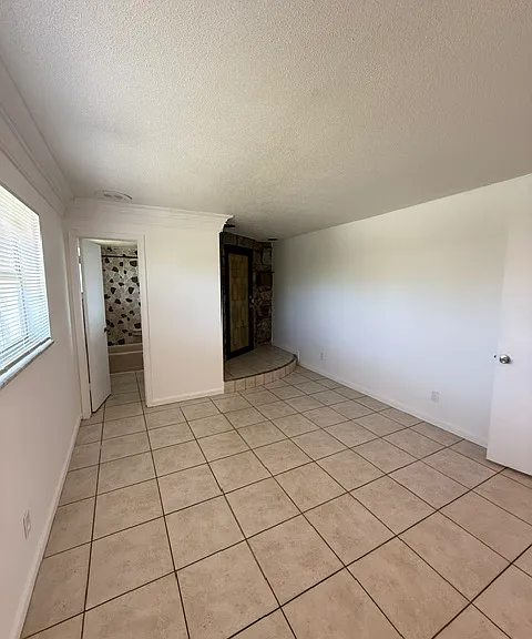 1020 N 18th Ct #201 — Photo 10
