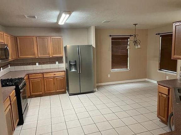 5th image of 18114 Sorrell Oaks Ln