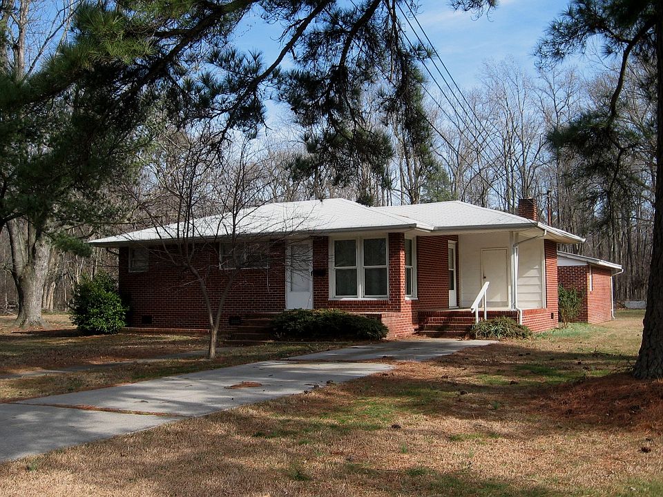 1st image of 22 Atkins Ln