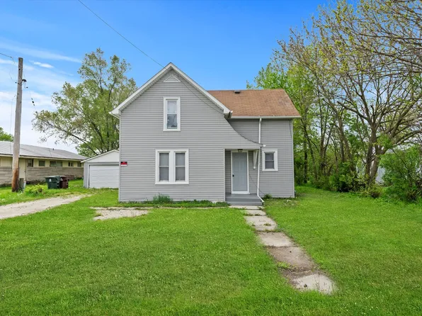 6798 S State Route 1 St, Saint Anne, IL 60964