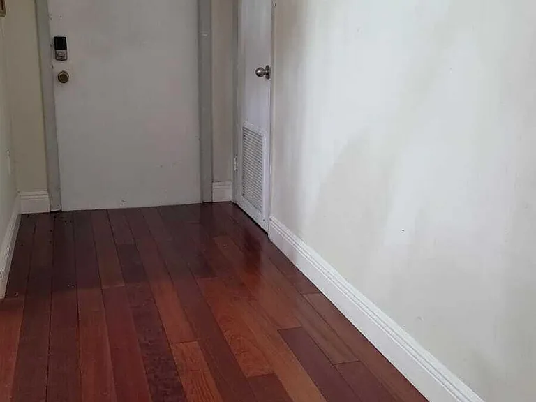 100 Ashbury Rd #206 — Photo 4
