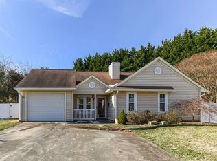 1114 Duggins St, Kernersville, NC 27284