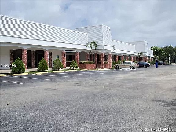 3rd image of 505 E Dania Beach Blvd #4-4D