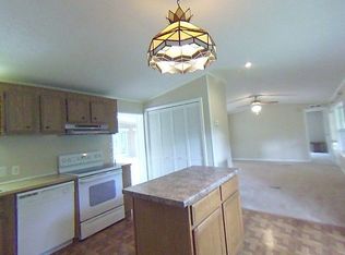 156 Riverview Dr, Vass, NC 28394