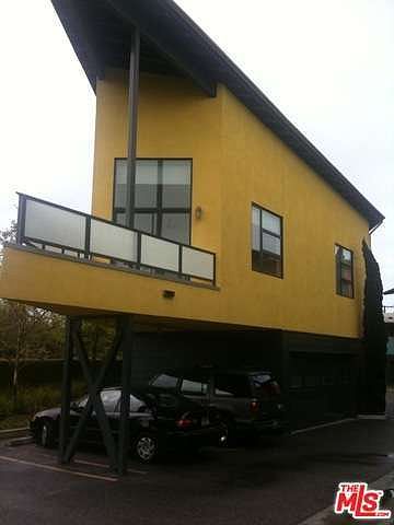1st image of 442 N Venice Blvd