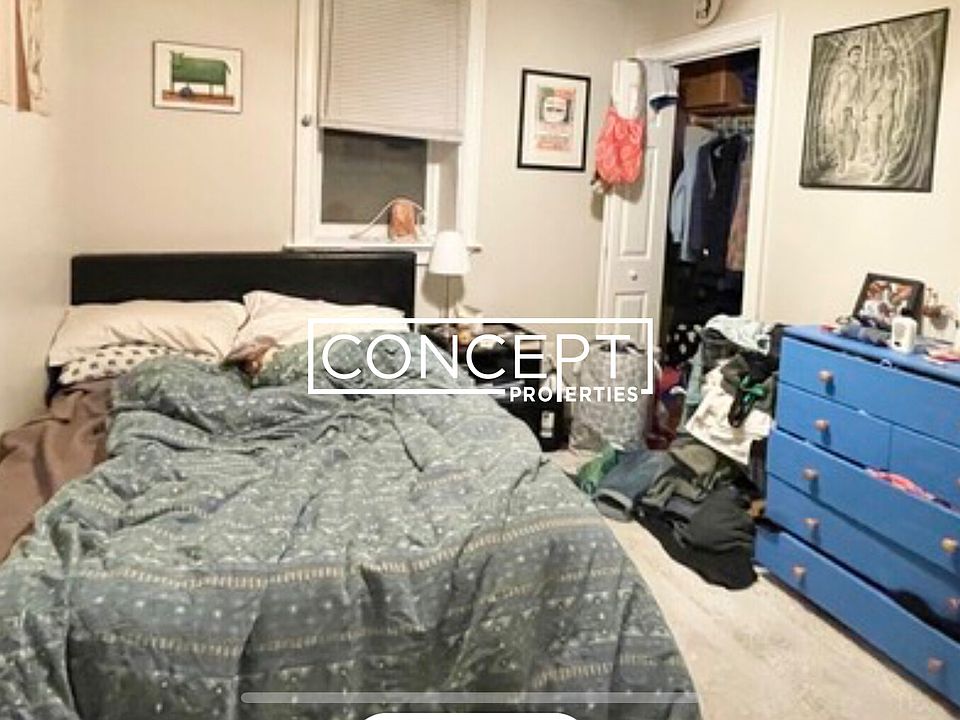 2nd image of 719 Parker St #1DW