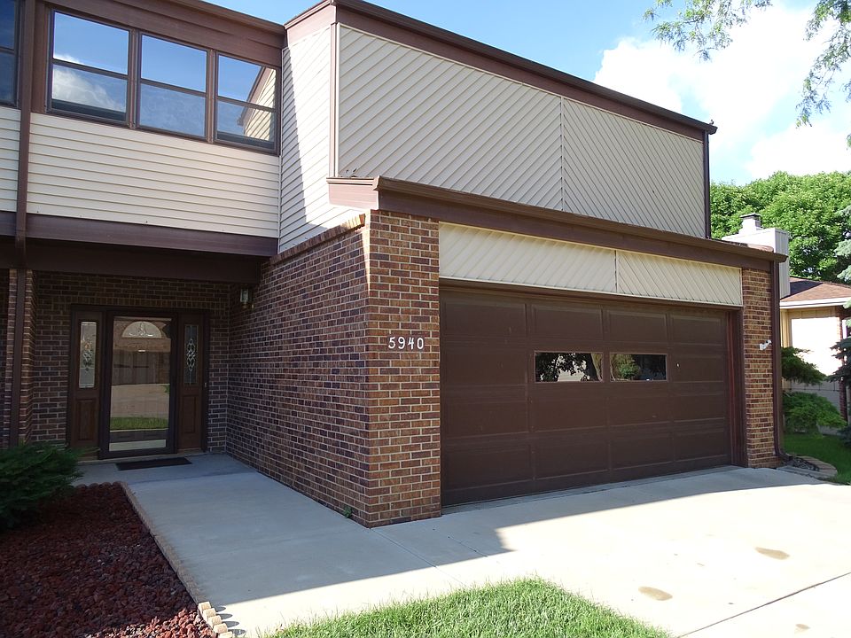 1st image of 5940 Oakridge Dr