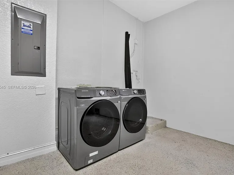 12410 SW 1st St — Photo 23