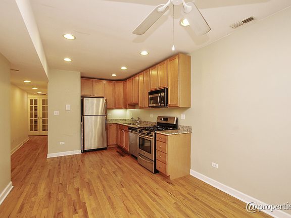 Kitchen / Living Room