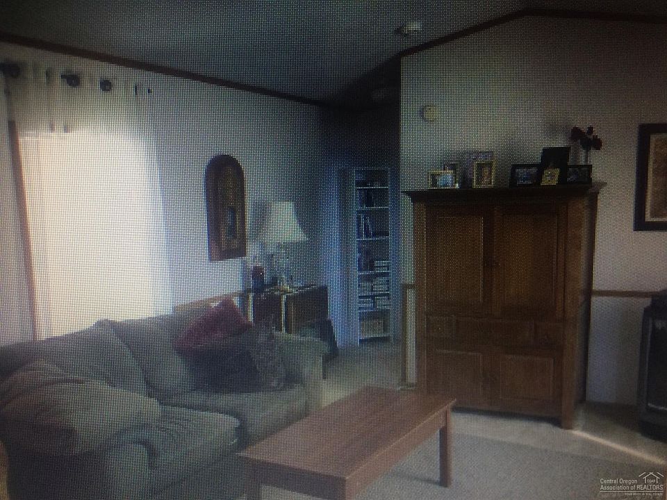 2nd image of 64100 N Hwy 97 Unit 26