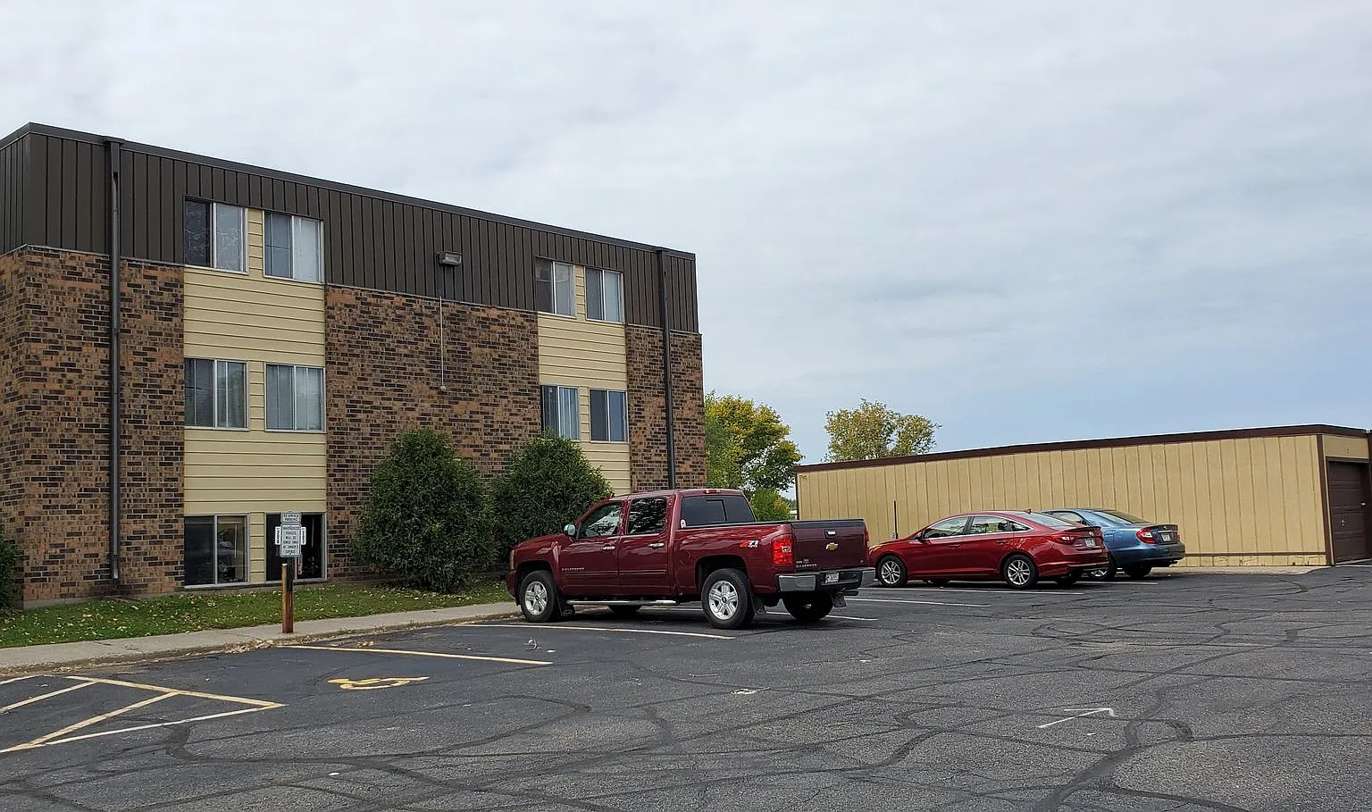 Atwell Grove 401/311 — Photo 2
