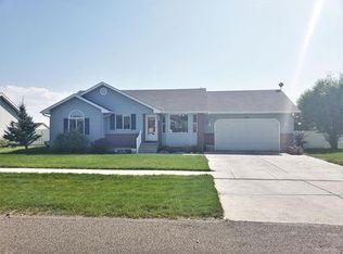 3272 E Sweet Briar, Idaho Falls, ID 83401