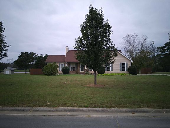 4th image of 240 Moss Creek Dr NE