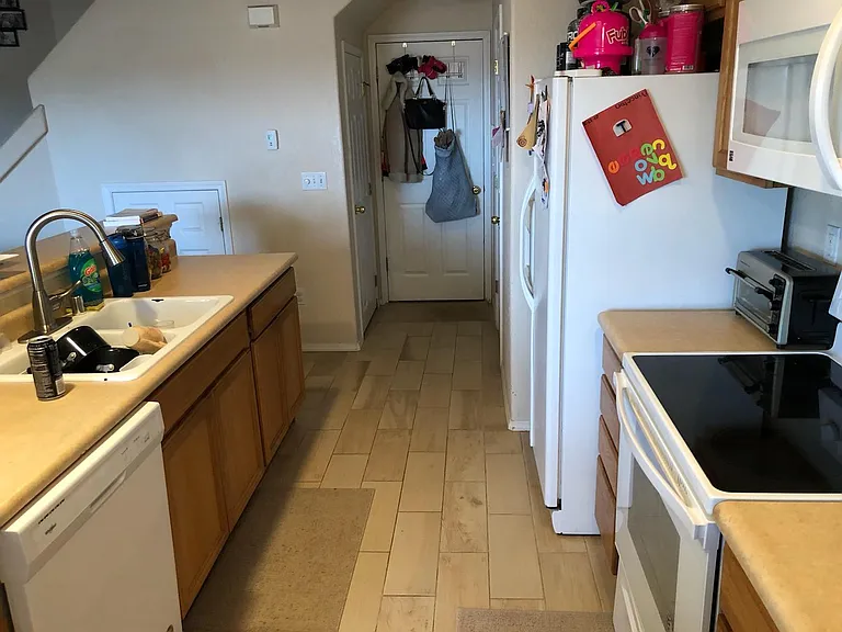 3807 Josephine Hts — Photo 11