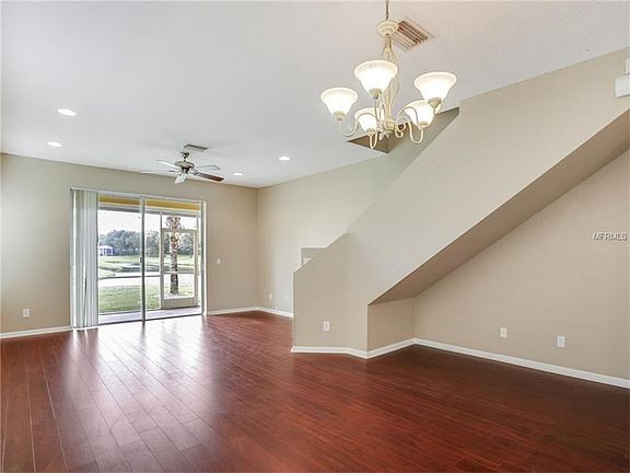 3rd image of 11015 Winter Crest Dr