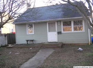 3 Liberty St, Freehold, NJ 07728