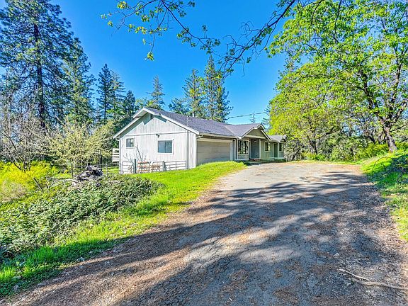 2nd image of 210 Meadow Gate Rd