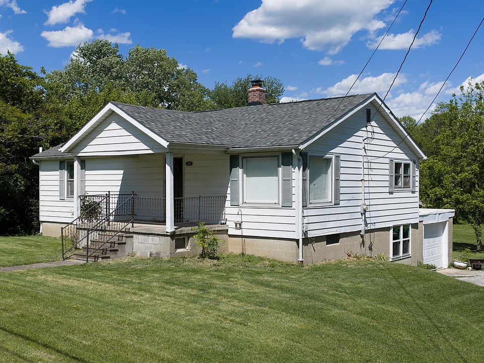 1st image of 2910 N Smith Pike