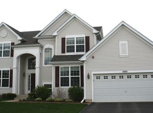5884 Mackinac Ln, Hoffman Estates, IL 60192