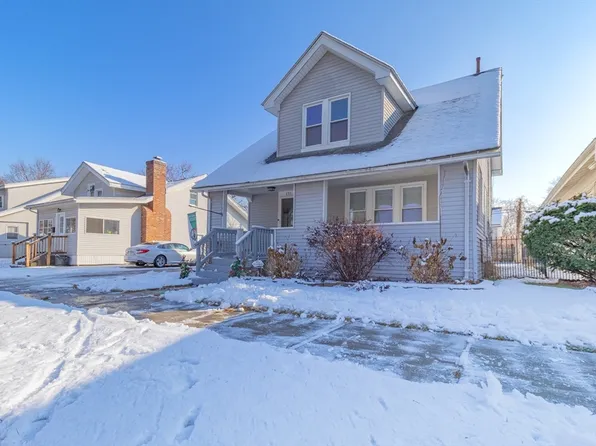 131 Phoenix Ter, Springfield, MA 01104