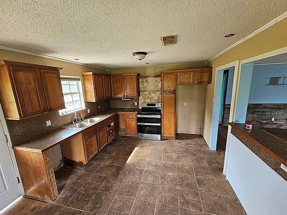 2nd image of 805 County Road 3014