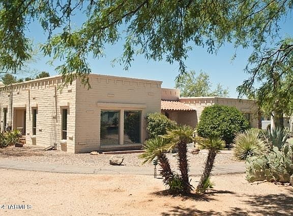 3rd image of 7244 E Camino Vecino