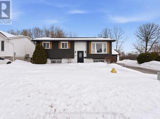 71 Ireland Dr, Quinte West, ON K8V5X4