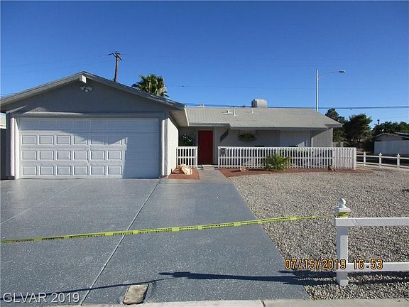 2nd image of 5721 Balzar Ave