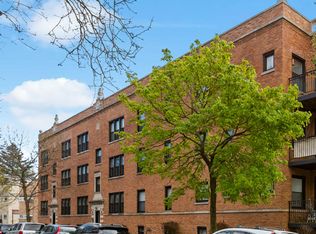 1525 W Cullom Ave APT 2, Chicago, IL
