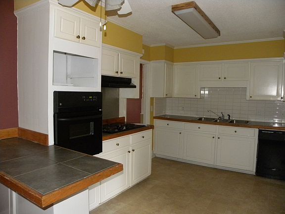 nice cabinets