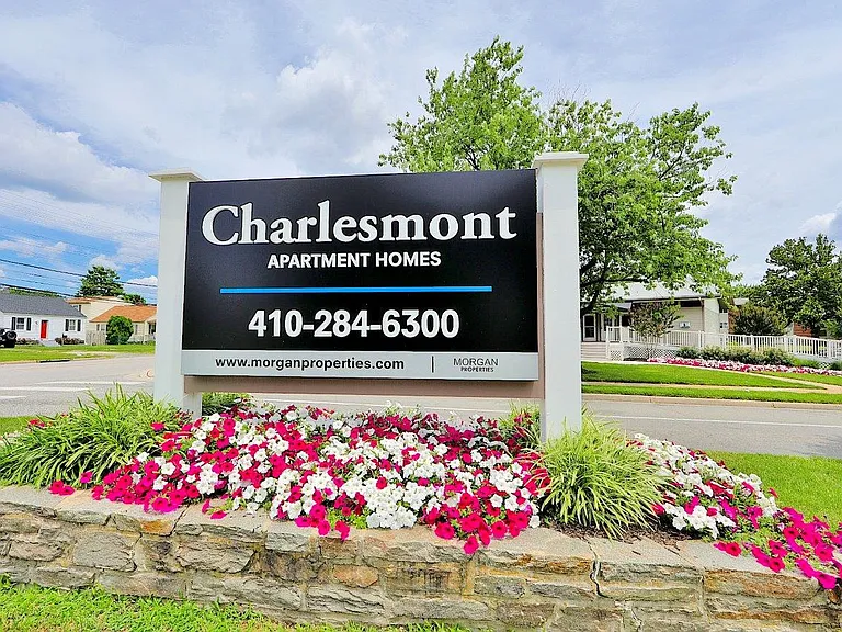 Charlesmont Apartment Homes — Photo 19