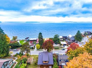5466 Beach Dr SW, Seattle, WA 98136