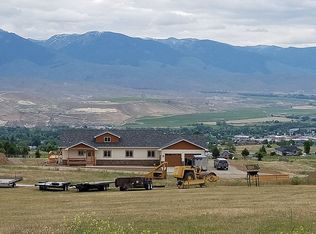 22 Stormrider Rd, Salmon, ID 83467