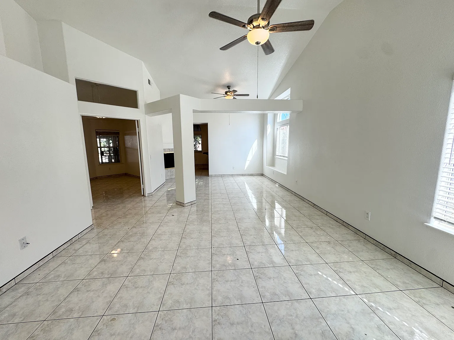 4 bed, 1625 sqft, $2,800 — Photo 2