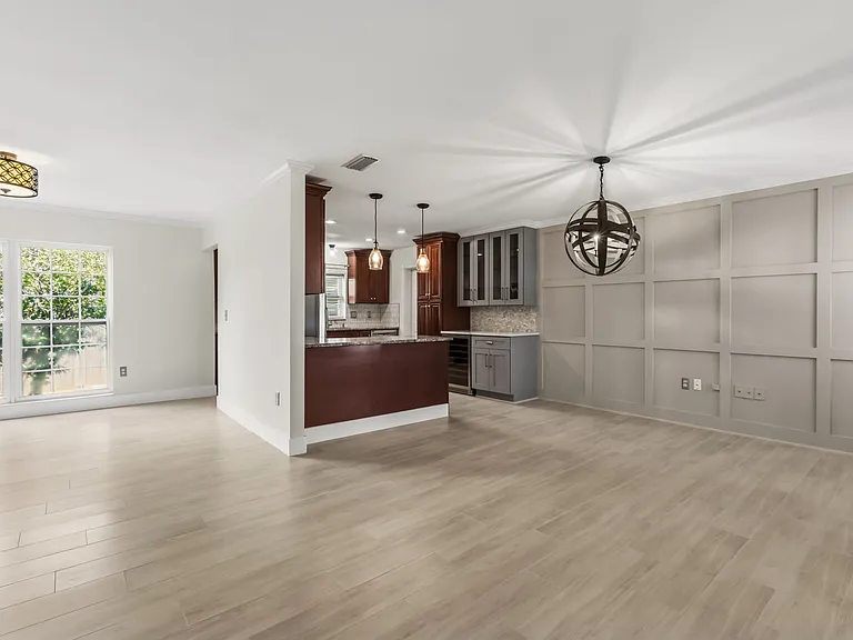 670 Brookside Rd — Photo 30