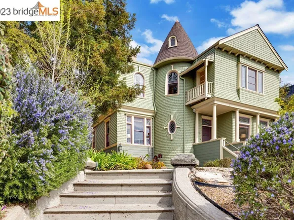 145 Athol Ave, Oakland, CA 94606