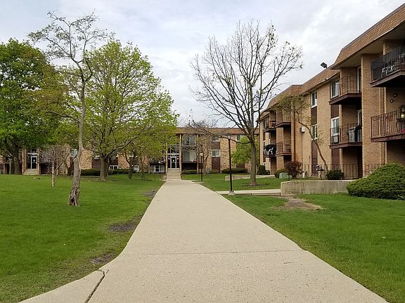 2nd image of 675 Heritage Dr #7-308
